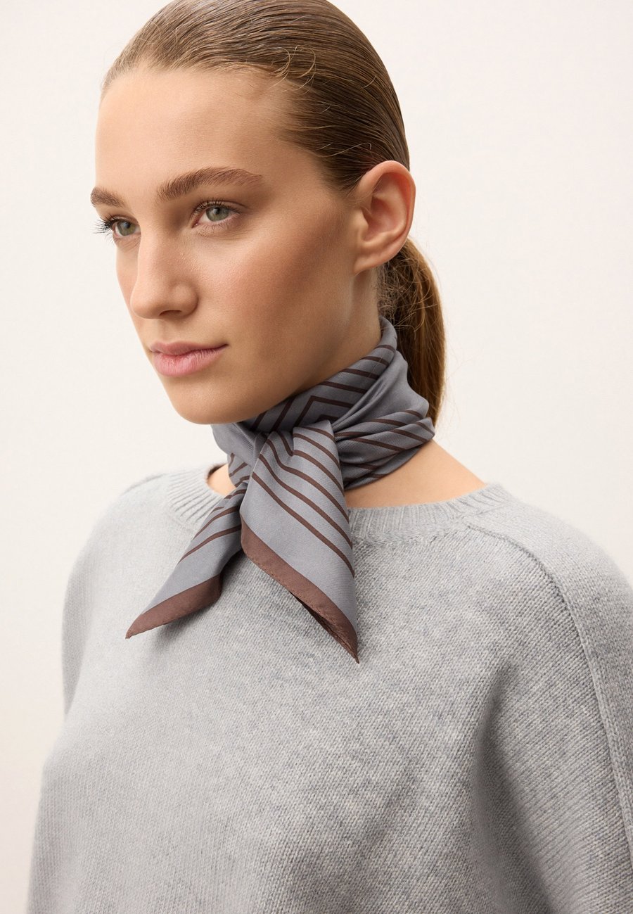 Шарф Kazar ALVIDA, Grey
Шарф Kazar ALVIDA, Grey