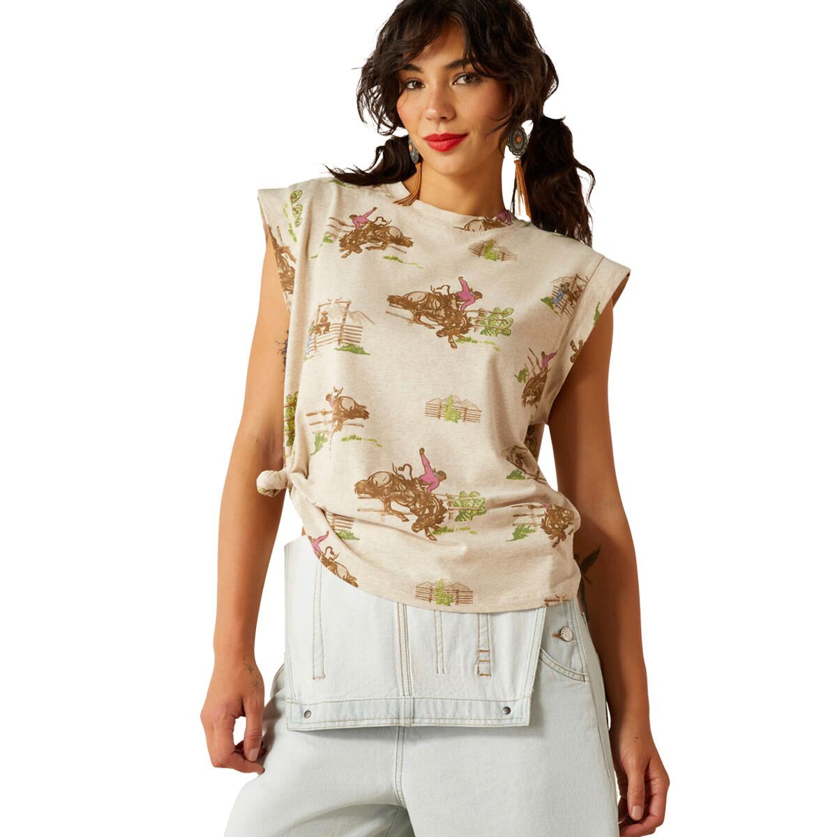 Футболка Britney Ariat, цвет round up print
Футболка Britney Ariat, цвет round up print