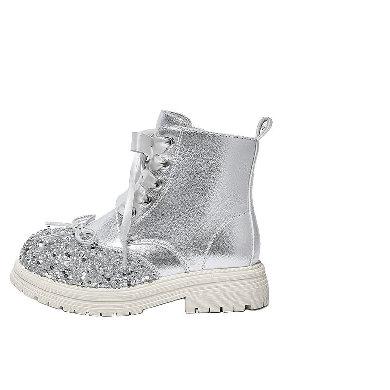 Детские утепленные ботинки Kids Snoffy, серебряный
Детские утепленные ботинки Kids Snoffy, серебряный