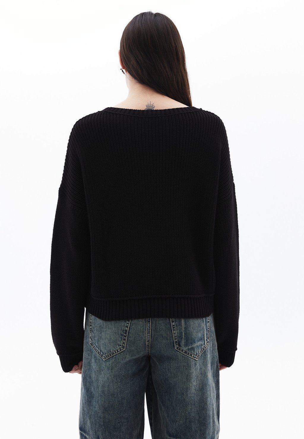 Джемпер MIT WEITER FORM OXXO, черный
Джемпер MIT WEITER FORM OXXO, черный