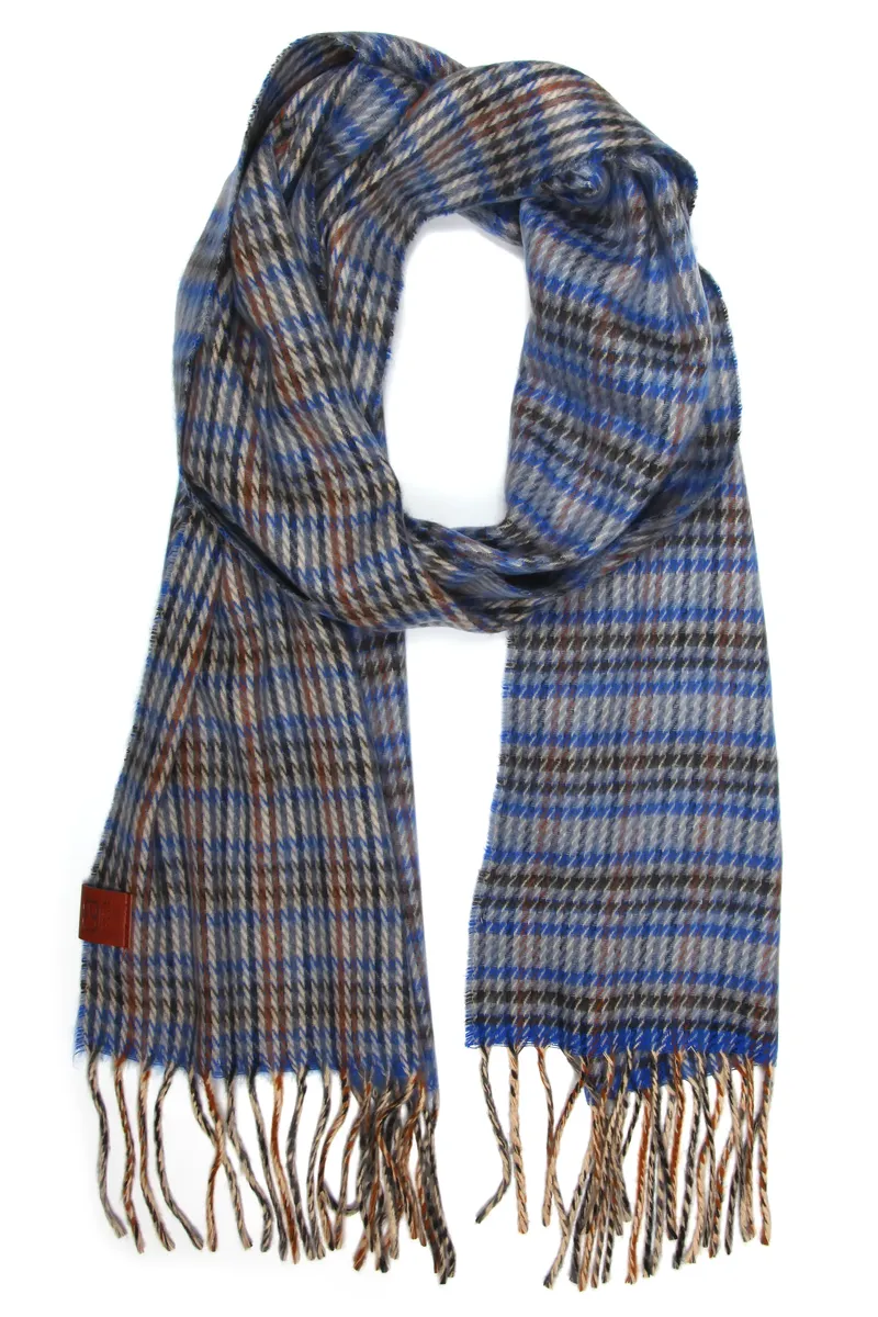 Шерстяной шарф COLLEZIONE ALESSANDRO "Милан" с элегантным рисунком, производство Италия, синий
Шерстяной шарф COLLEZIONE ALESSANDRO "Милан" с элегантным рисунком, производство Италия, синий