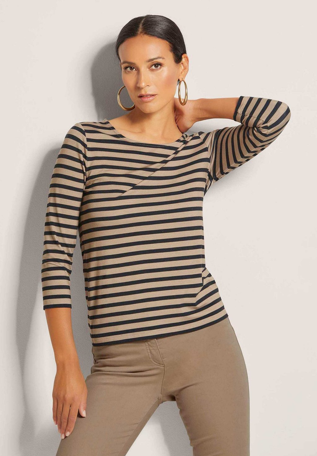 Футболка с принтом MIT 3/4-ÄRMELN MADELEINE, черный
Футболка с принтом MIT 3/4-ÄRMELN MADELEINE, черный