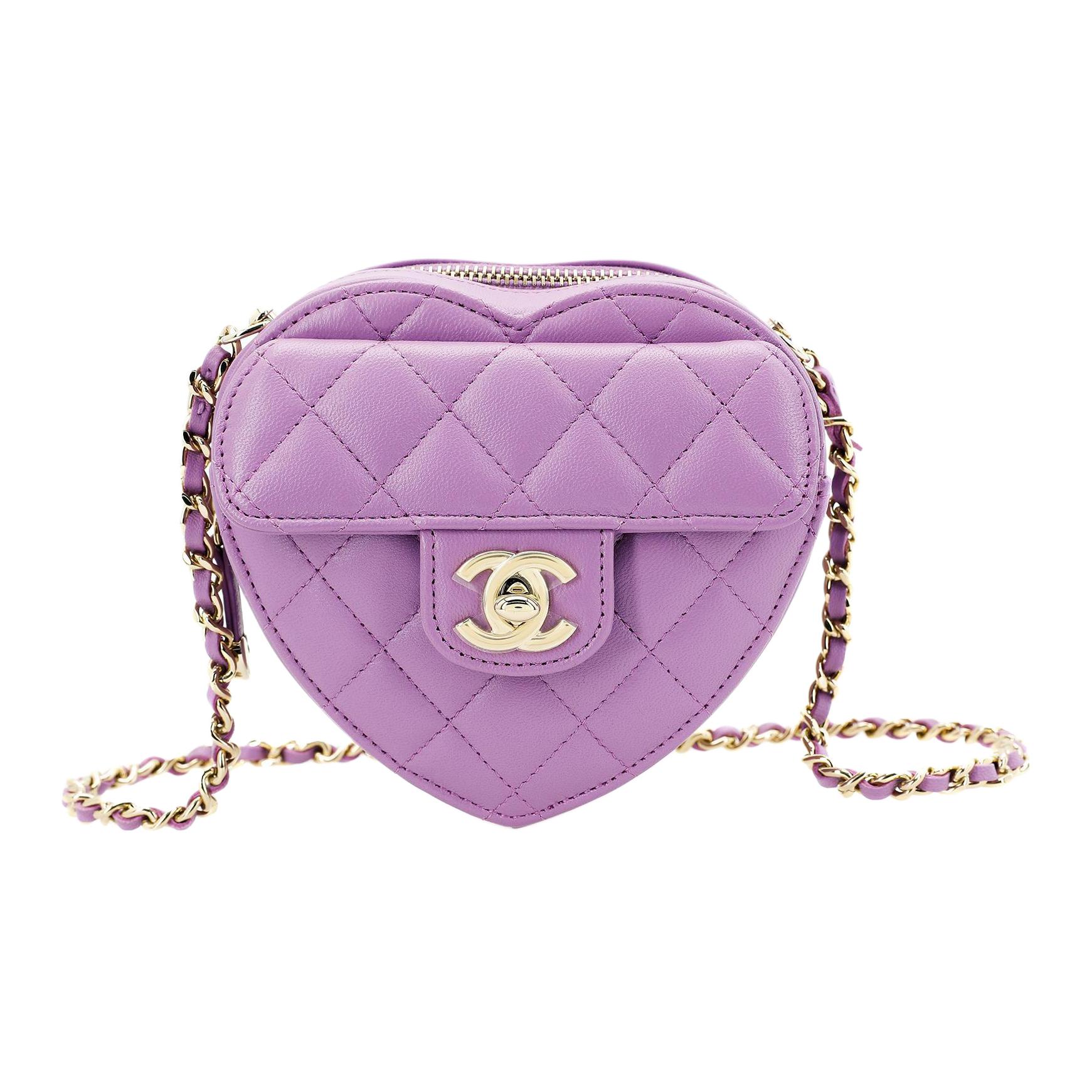 Chanel Сумка из овчины в форме сердца, наплечная сумка, сумка через плечо, женская, фиолетово-розовая
Chanel Сумка из овчины в форме сердца, наплечная сумка, сумка через плечо, женская, фиолетово-розовая