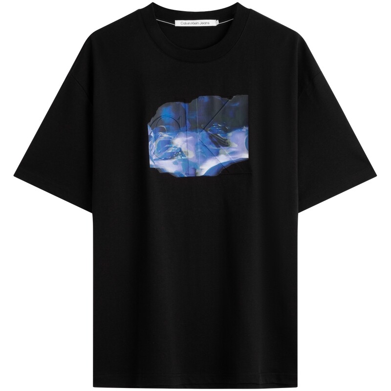 Футболка мужская BEH - CK черная Calvin Klein, черный
Футболка мужская BEH - CK черная Calvin Klein, черный