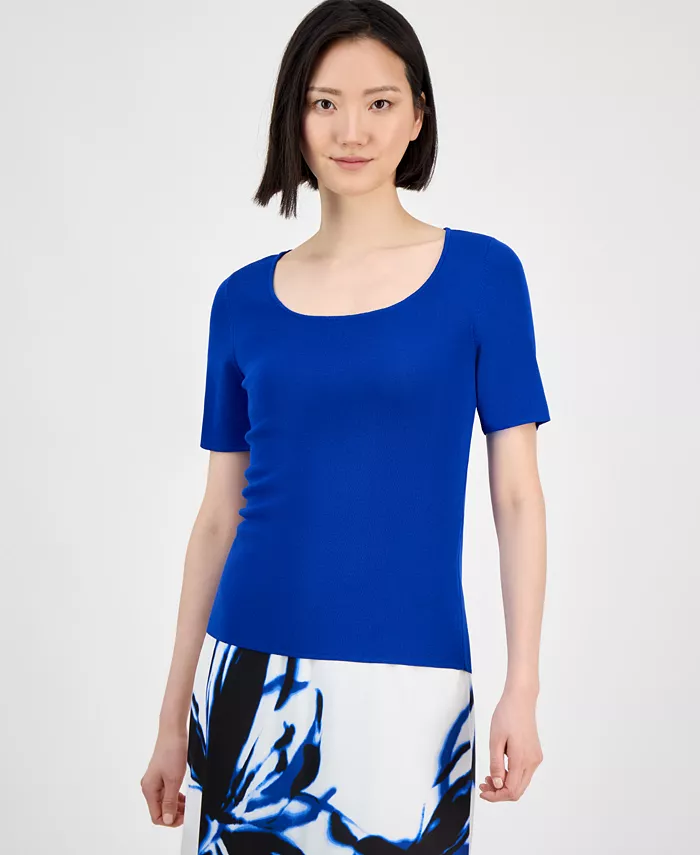 Укороченный топ с квадратным вырезом и короткими рукавами (Petite) Anne Klein, синий
Укороченный топ с квадратным вырезом и короткими рукавами (Petite) Anne Klein, синий