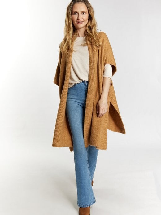 Кардиган Usha, коричневый
Кардиган Usha, коричневый