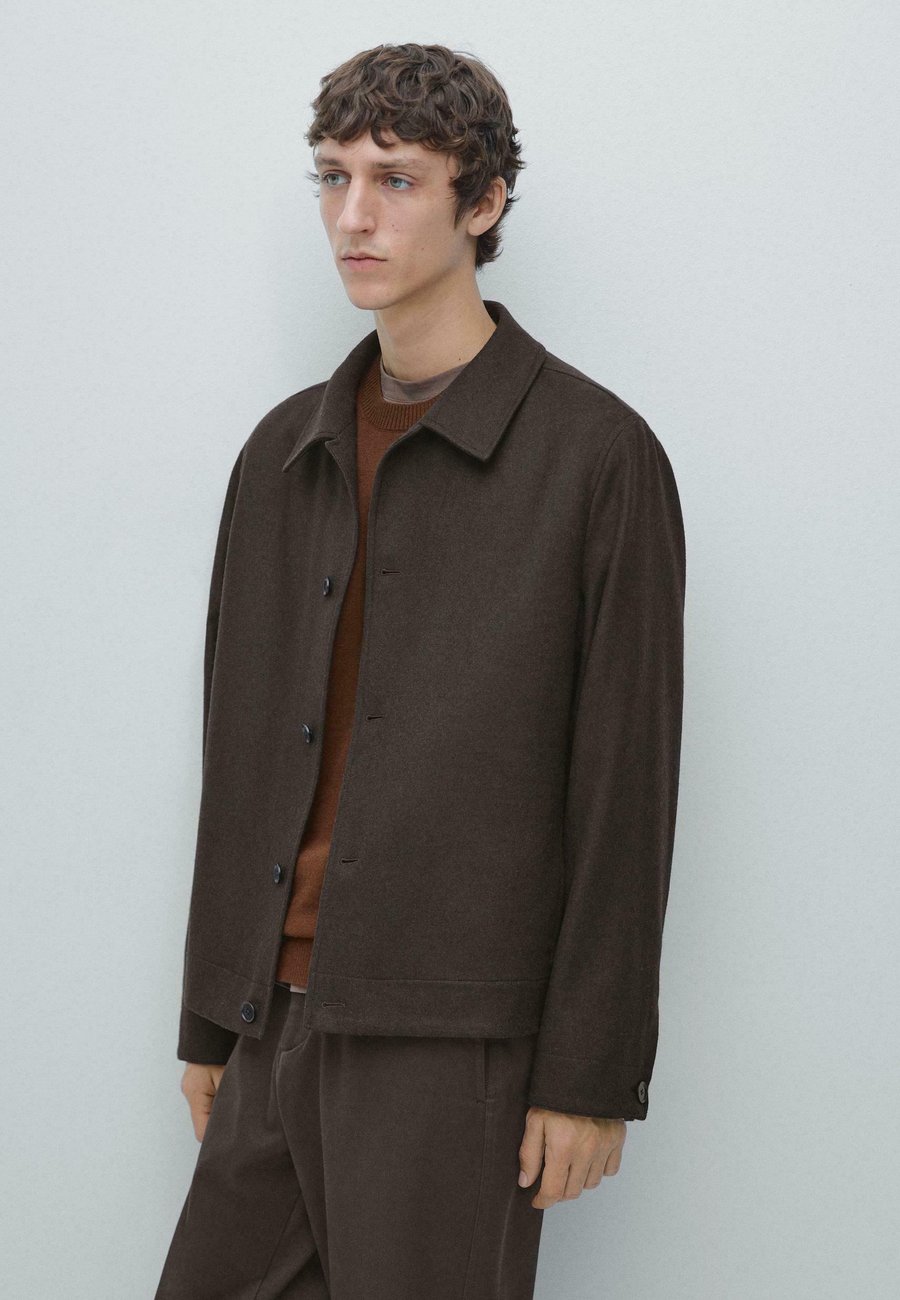 Куртка Massimo Dutti TOTAL LOOK, Dark Brown
Куртка Massimo Dutti TOTAL LOOK, Dark Brown
