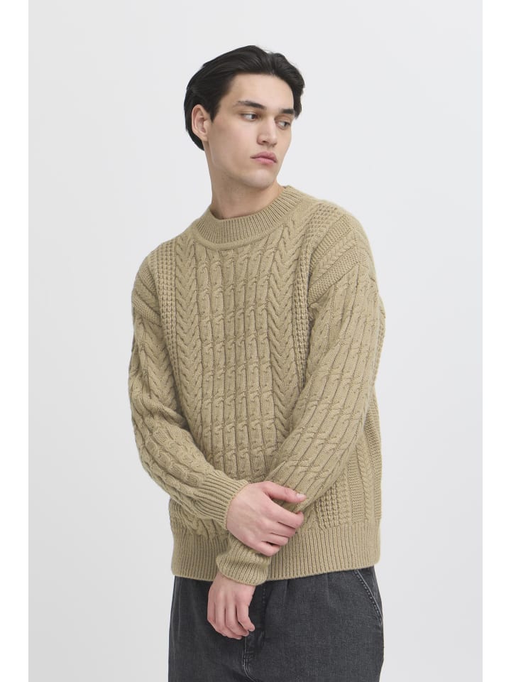 Вязаный свитер CFMILLOW натурального цвета CASUAL FRIDAY
Вязаный свитер CFMILLOW натурального цвета CASUAL FRIDAY