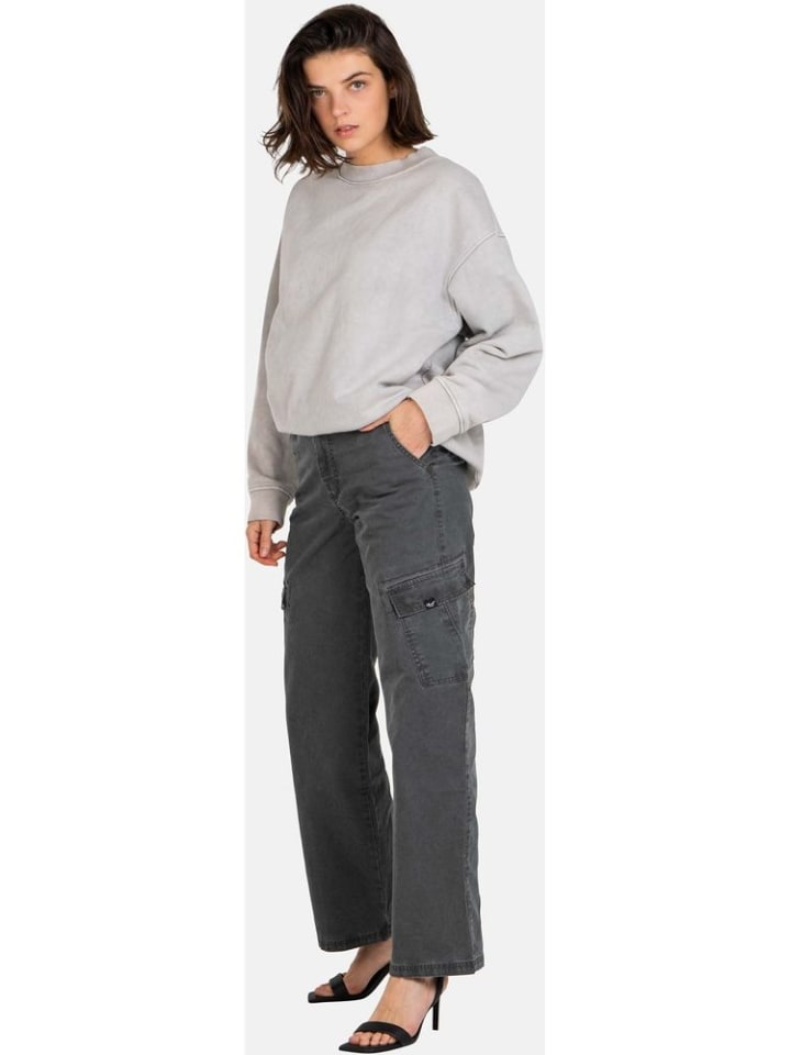 Брюки-карго "Женские Marusha Cargo" серого цвета Reell
Брюки-карго "Женские Marusha Cargo" серого цвета Reell