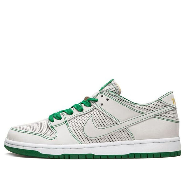 Кроссовки x ishod wair sb dunk low Nike, серый
Кроссовки x ishod wair sb dunk low Nike, серый