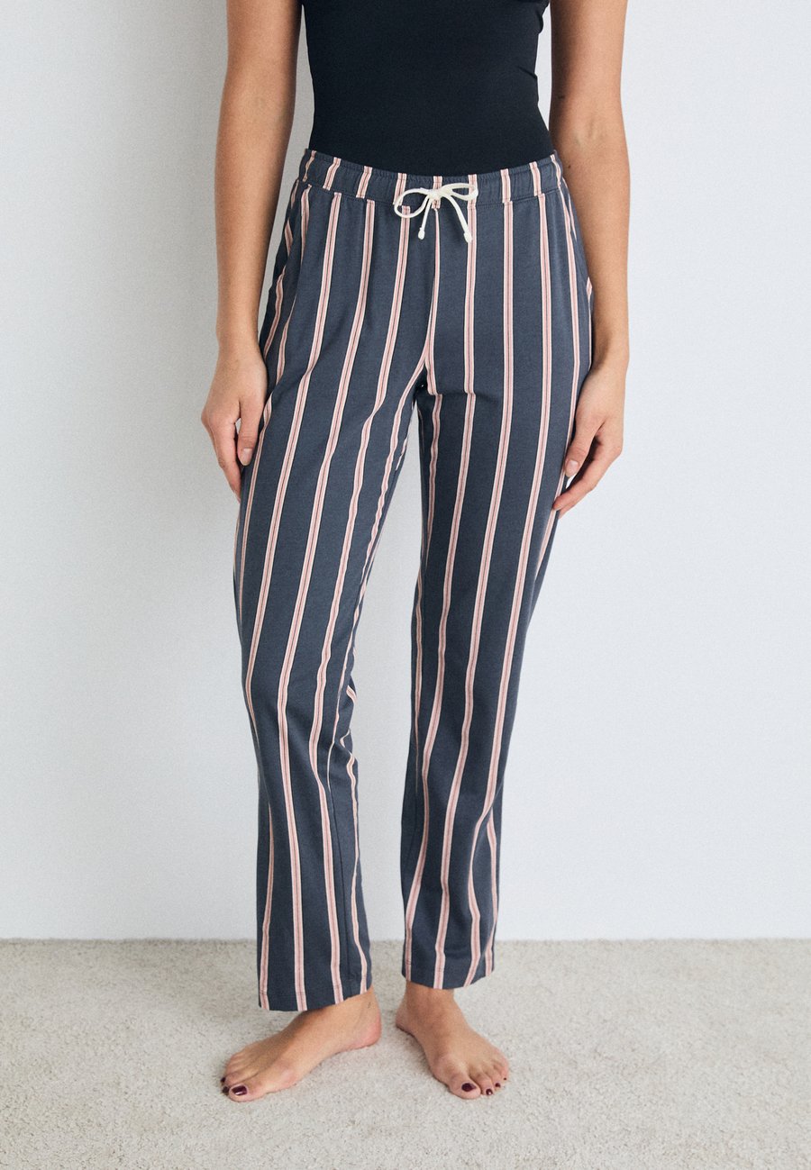 Пижамные брюки LASCANA STRIPES PANTS, Anthracite /Dark Blue
Пижамные брюки LASCANA STRIPES PANTS, Anthracite /Dark Blue