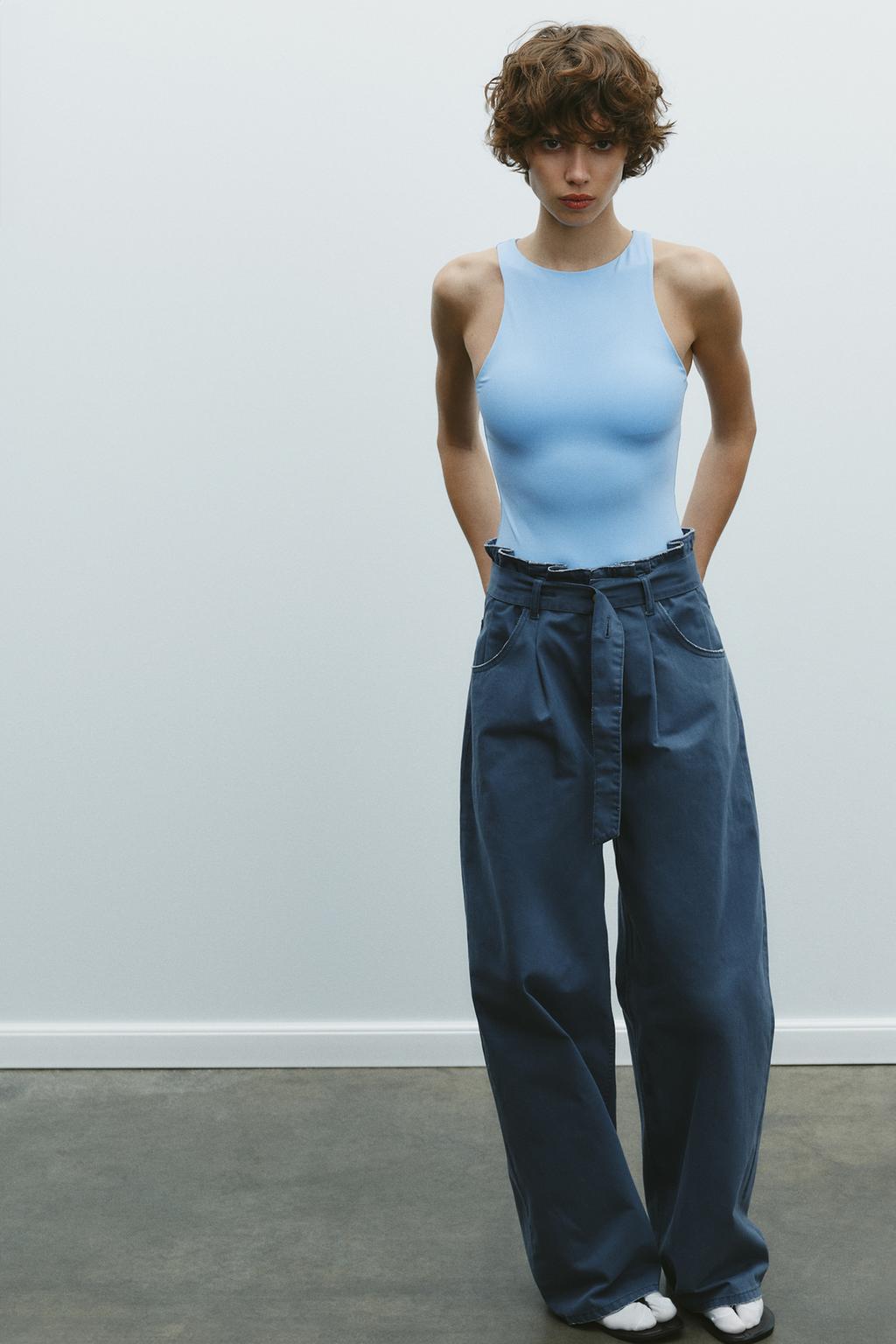 Боди на бретельках из полиамида ZARA, небесно-синий
Боди на бретельках из полиамида ZARA, небесно-синий