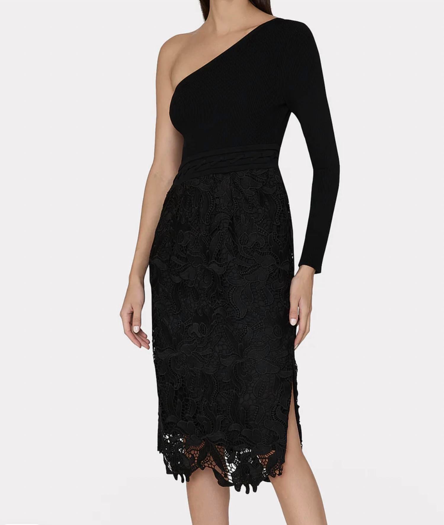 Платье Kingsley с одним плечом в черном цвете MILLY
Платье Kingsley с одним плечом в черном цвете MILLY