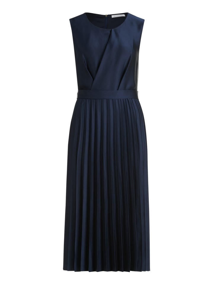 Длинное платье BETTY & CO, темно-синий
Длинное платье BETTY & CO, темно-синий