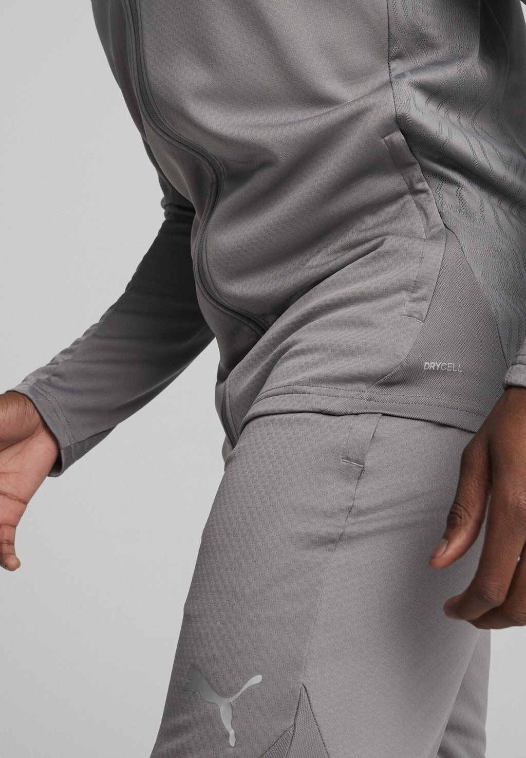 Толстовка Puma, серо-серебристый
Толстовка Puma, серо-серебристый