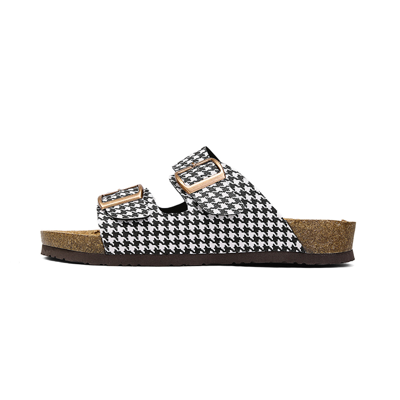 KYMOOU Тихие противоскользящие антибактериальные шлепанцы унисекс бело-черные, цвет White Black
KYMOOU Тихие противоскользящие антибактериальные шлепанцы унисекс бело-черные, цвет White Black