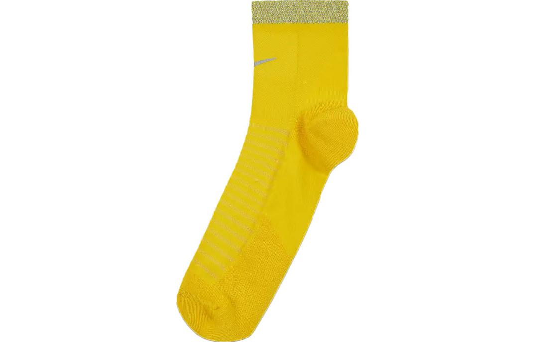 Мужские носки Nike, 1 pack (speed желтый)
Мужские носки Nike, 1 pack (speed желтый)