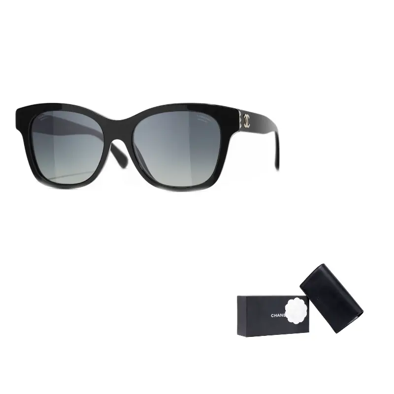 Солнцезащитные очки Butterfly Unisex CHANEL, черный
Солнцезащитные очки Butterfly Unisex CHANEL, черный