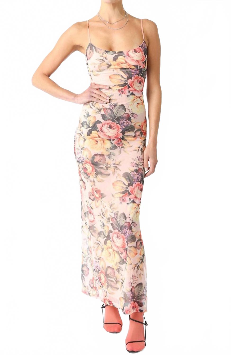 Платье Fiona с цветочным принтом в нежно-розовом цвете OLIVACEOUS
Платье Fiona с цветочным принтом в нежно-розовом цвете OLIVACEOUS