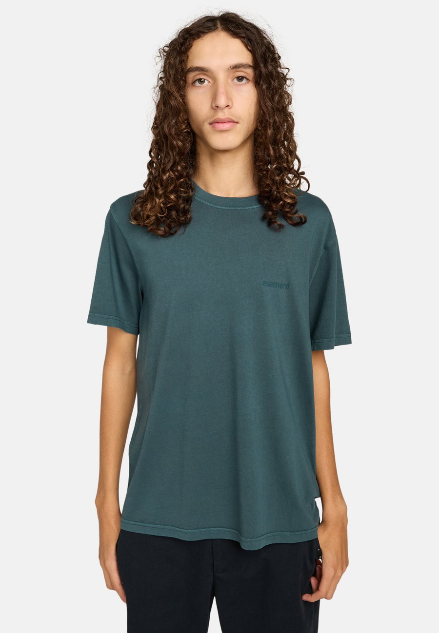 Футболка Element PIGMENT , Btg/Dark Green, Зеленый, Футболка Element PIGMENT , Btg/Dark Green
Футболка Element PIGMENT , Btg/Dark Green, Зеленый, Футболка Element PIGMENT , Btg/Dark Green