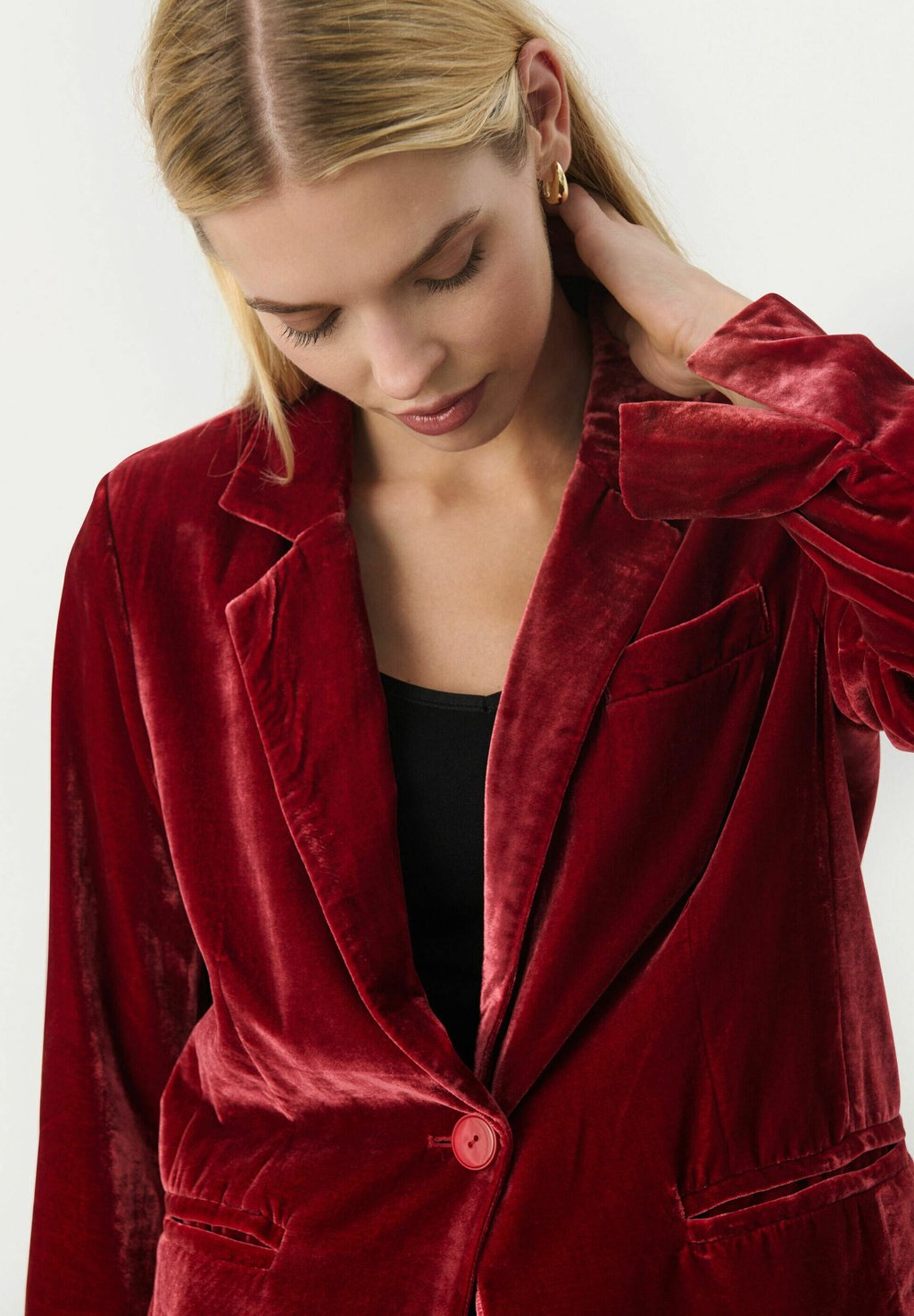 Блейзер LORETTA Part Two, красный
Блейзер LORETTA Part Two, красный