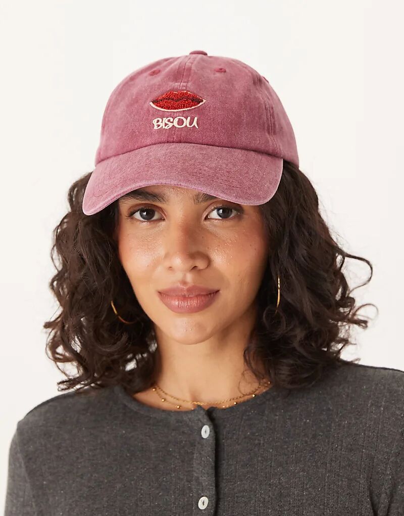 Кепка Accessorize bisous lips в бордовом цвете
Кепка Accessorize bisous lips в бордовом цвете