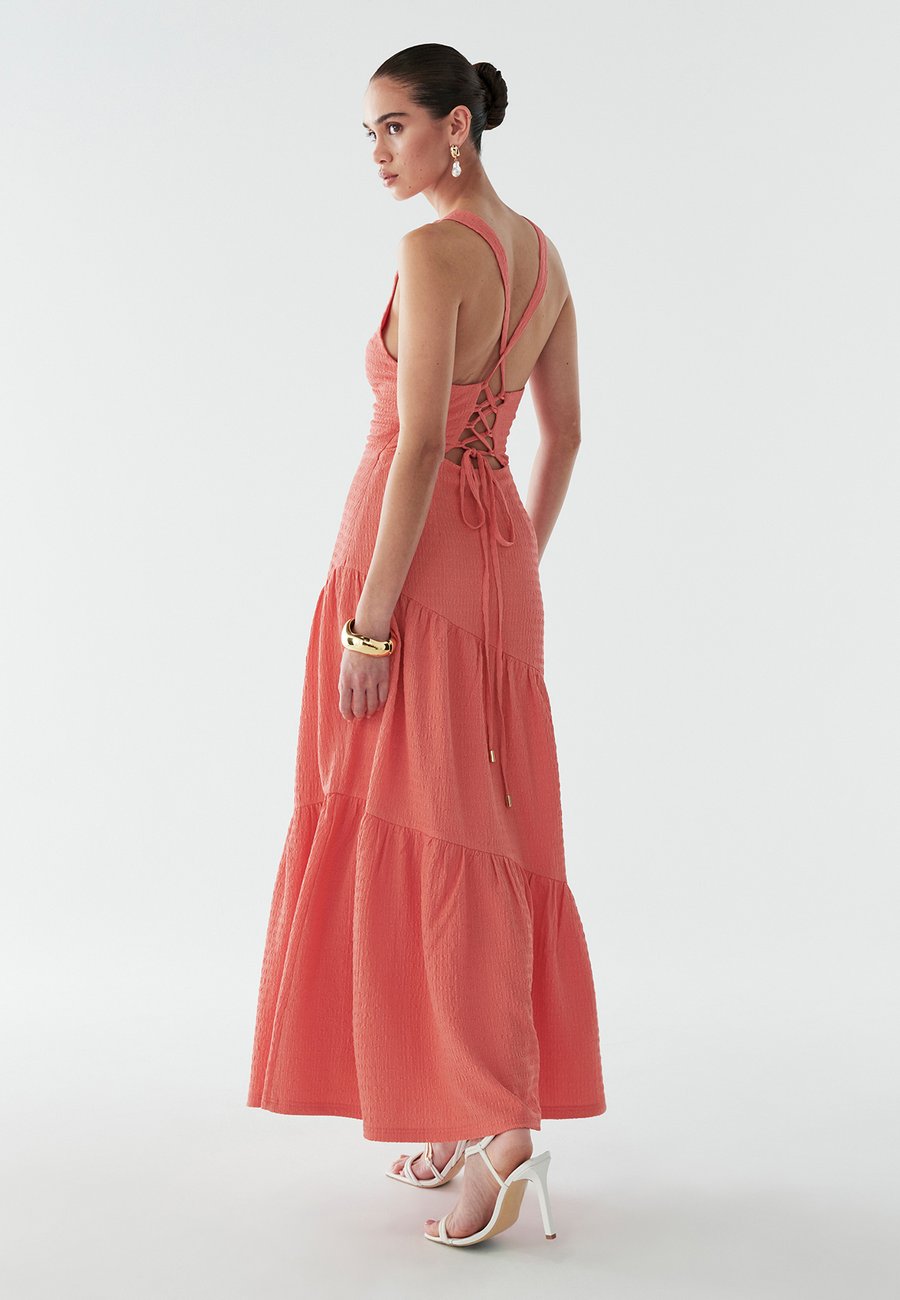 Платье BWLDR SAMUEL, Soft Coral/Coral
Платье BWLDR SAMUEL, Soft Coral/Coral