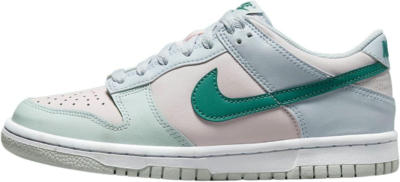 Кроссовки Nike Boys' Dunk Low SE, серый
Кроссовки Nike Boys' Dunk Low SE, серый