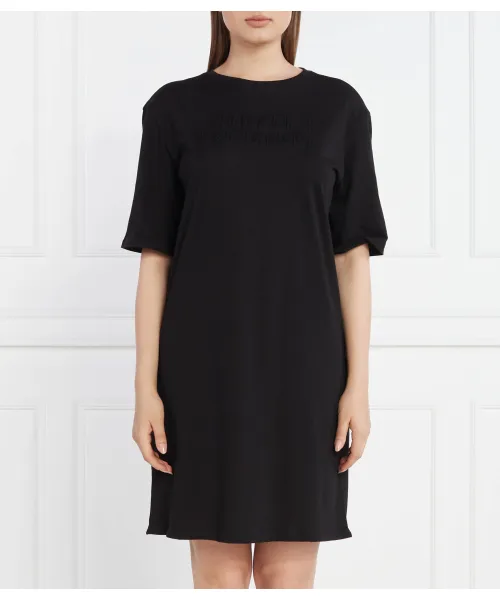 Платье Armani Exchange, черный
Платье Armani Exchange, черный
