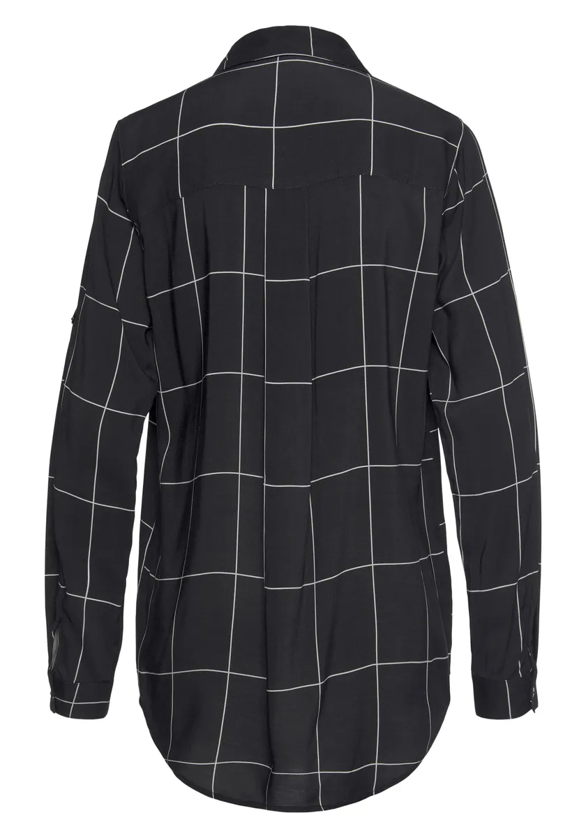 Блуза-рубашка LASCANA, с клетчатым принтом и блузочным воротником, рубашка в клетку в деловом образе, черно-белый
Блуза-рубашка LASCANA, с клетчатым принтом и блузочным воротником, рубашка в клетку в деловом образе, черно-белый