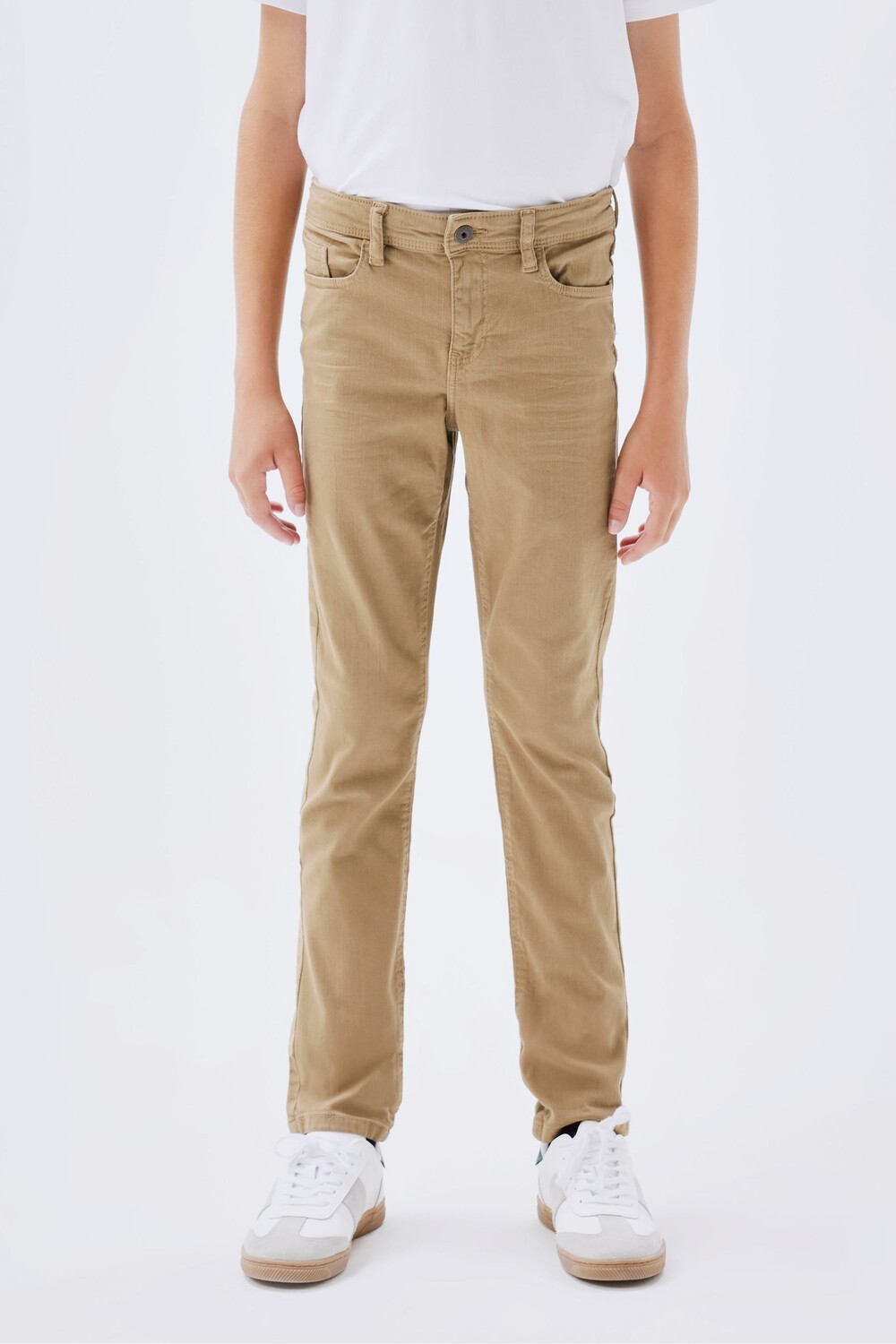 Приталенные брюки-чиносы из хлопкового твила с регулируемой талией Name It, коричневый
Приталенные брюки-чиносы из хлопкового твила с регулируемой талией Name It, коричневый