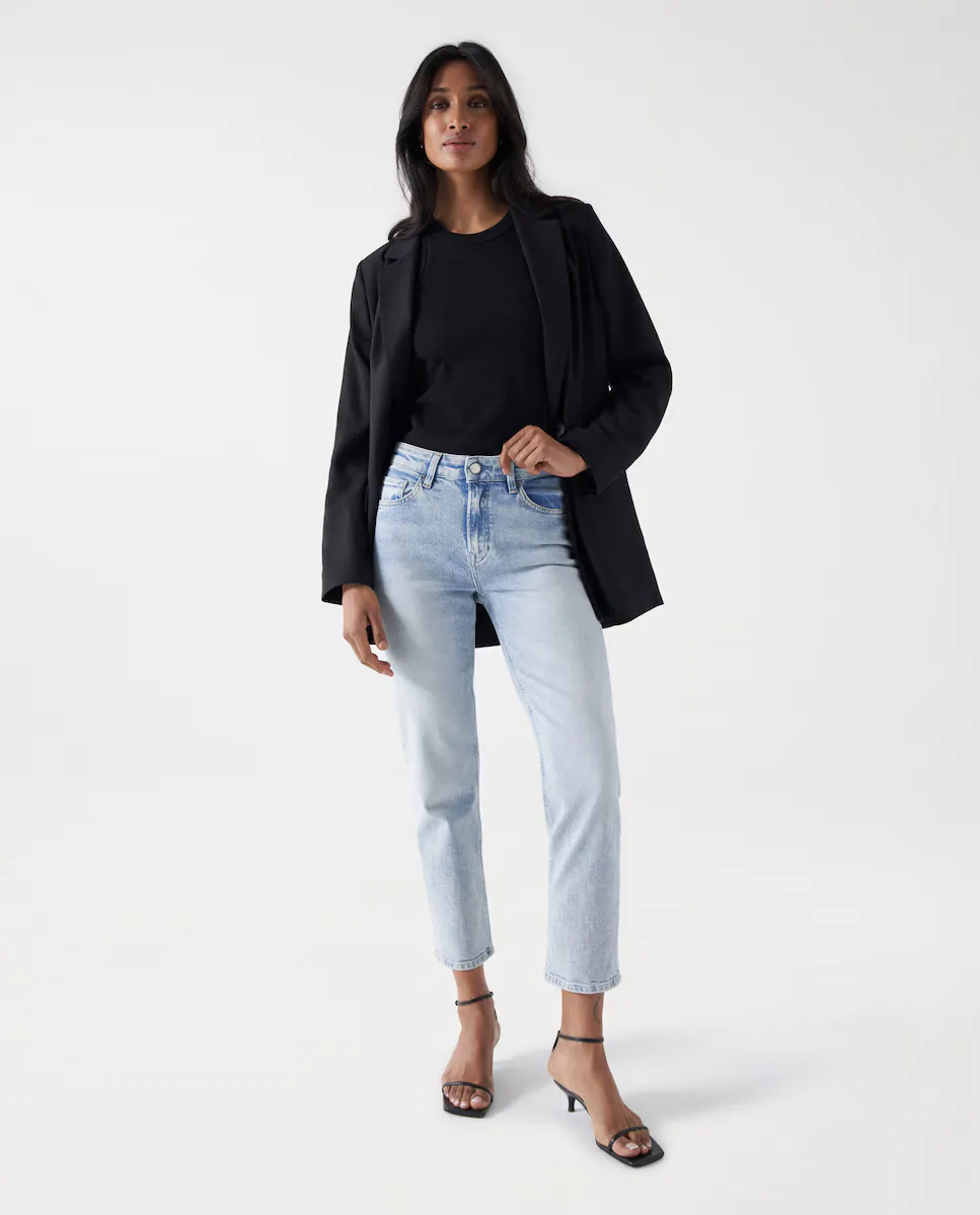 Женские укороченные узкие джинсы скинни с высокой талией True укороченные Salsa Jeans, голубой
Женские укороченные узкие джинсы скинни с высокой талией True укороченные Salsa Jeans, голубой