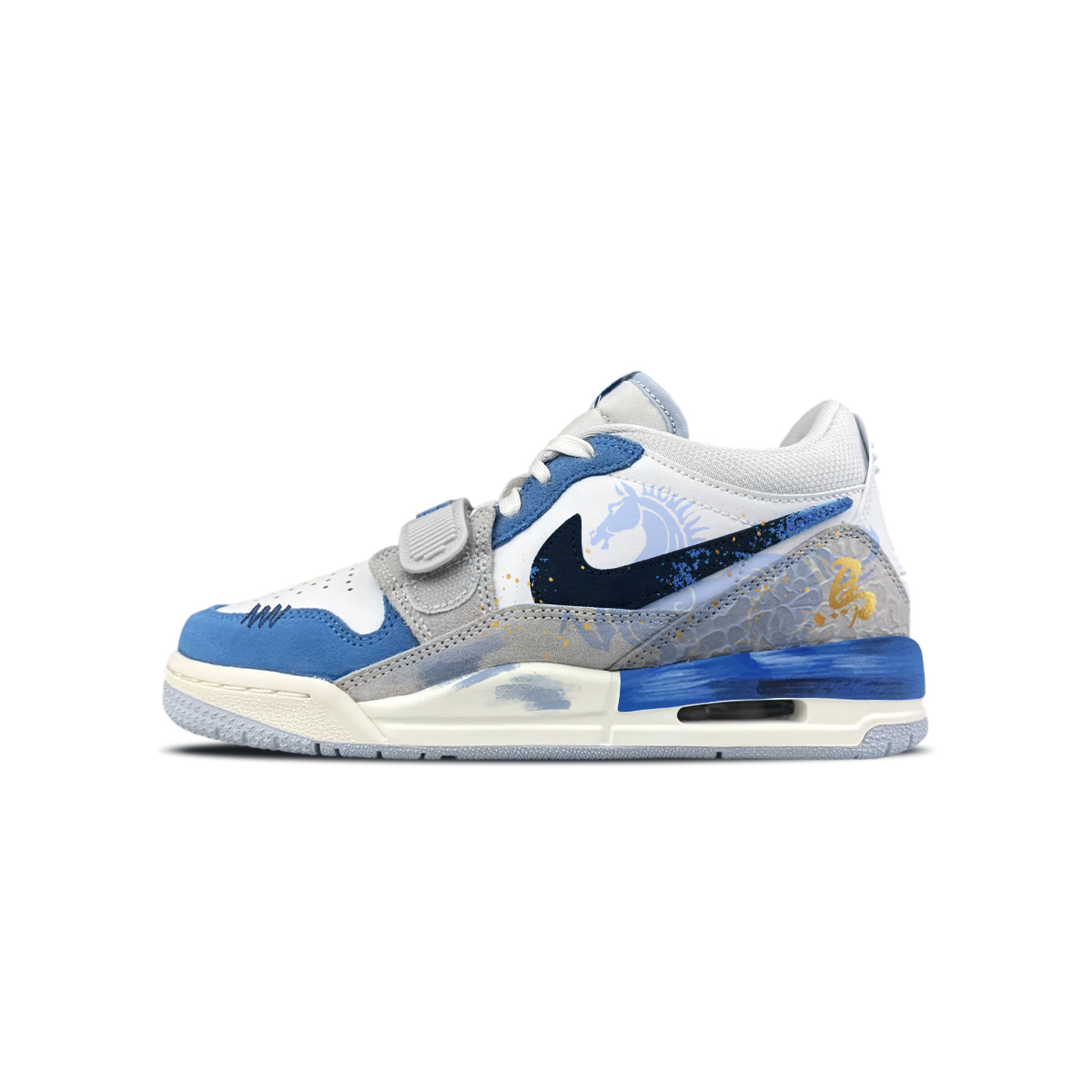 Jordan Легкие Legacy 312 устойчивые к истиранию низкие баскетбольные кроссовки Unisex White Blue
Jordan Легкие Legacy 312 устойчивые к истиранию низкие баскетбольные кроссовки Unisex White Blue