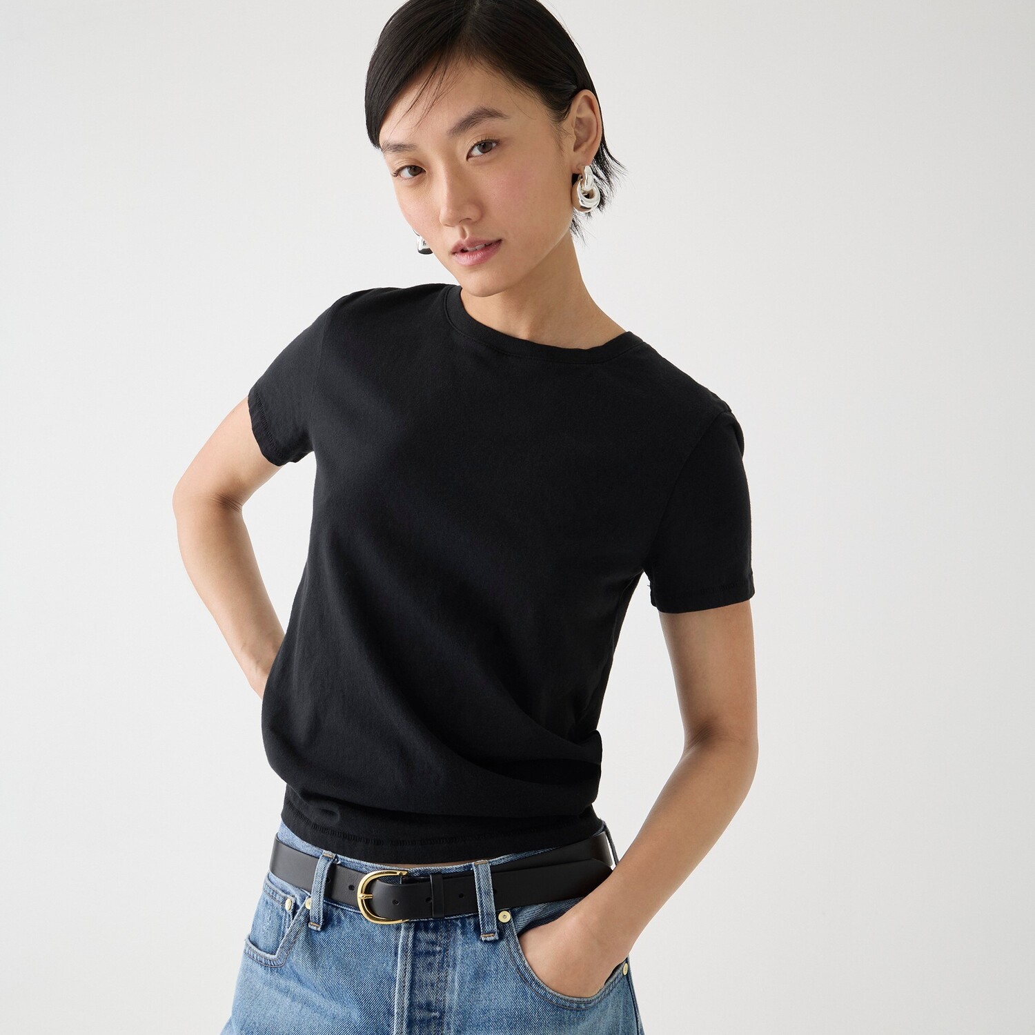 Футболка классического кроя из винтажного джерси с круглым вырезом J.Crew, черный
Футболка классического кроя из винтажного джерси с круглым вырезом J.Crew, черный