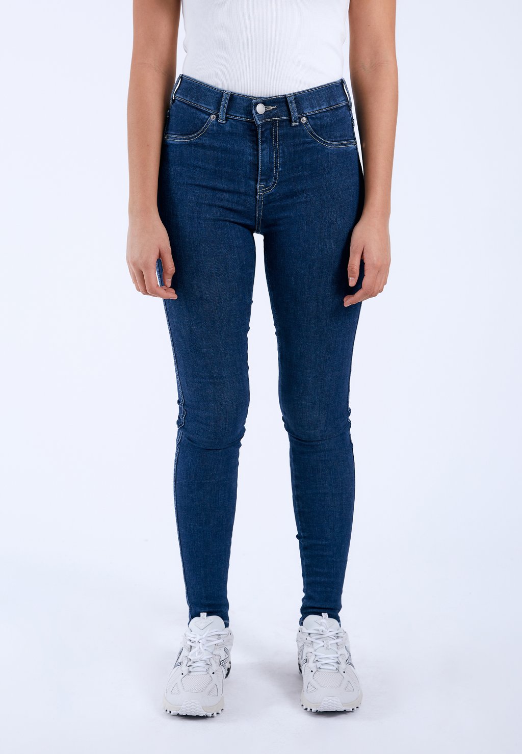 Джинсы облегающие PLENTY STORM PALE USED Dr.Denim, темно-синий деним
Джинсы облегающие PLENTY STORM PALE USED Dr.Denim, темно-синий деним