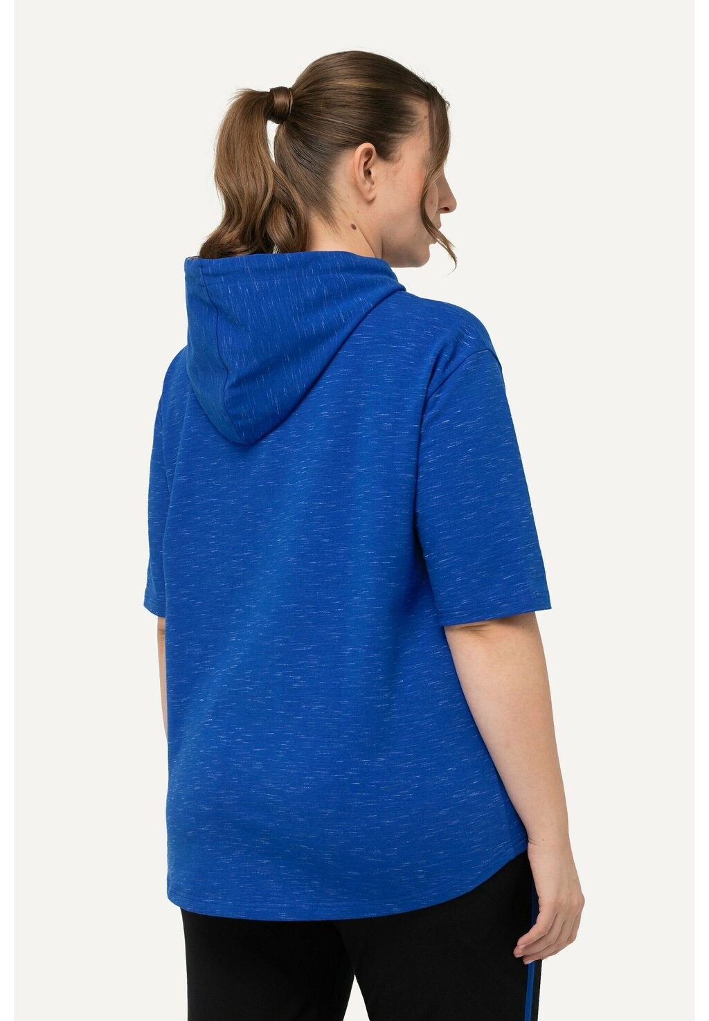 Толстовка с капюшоном SHORT SLEEVE Ulla Popken, синий
Толстовка с капюшоном SHORT SLEEVE Ulla Popken, синий