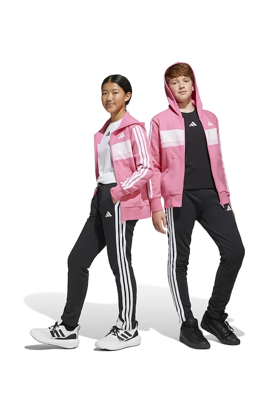 Детский спортивный костюм Adidas, розовый
Детский спортивный костюм Adidas, розовый