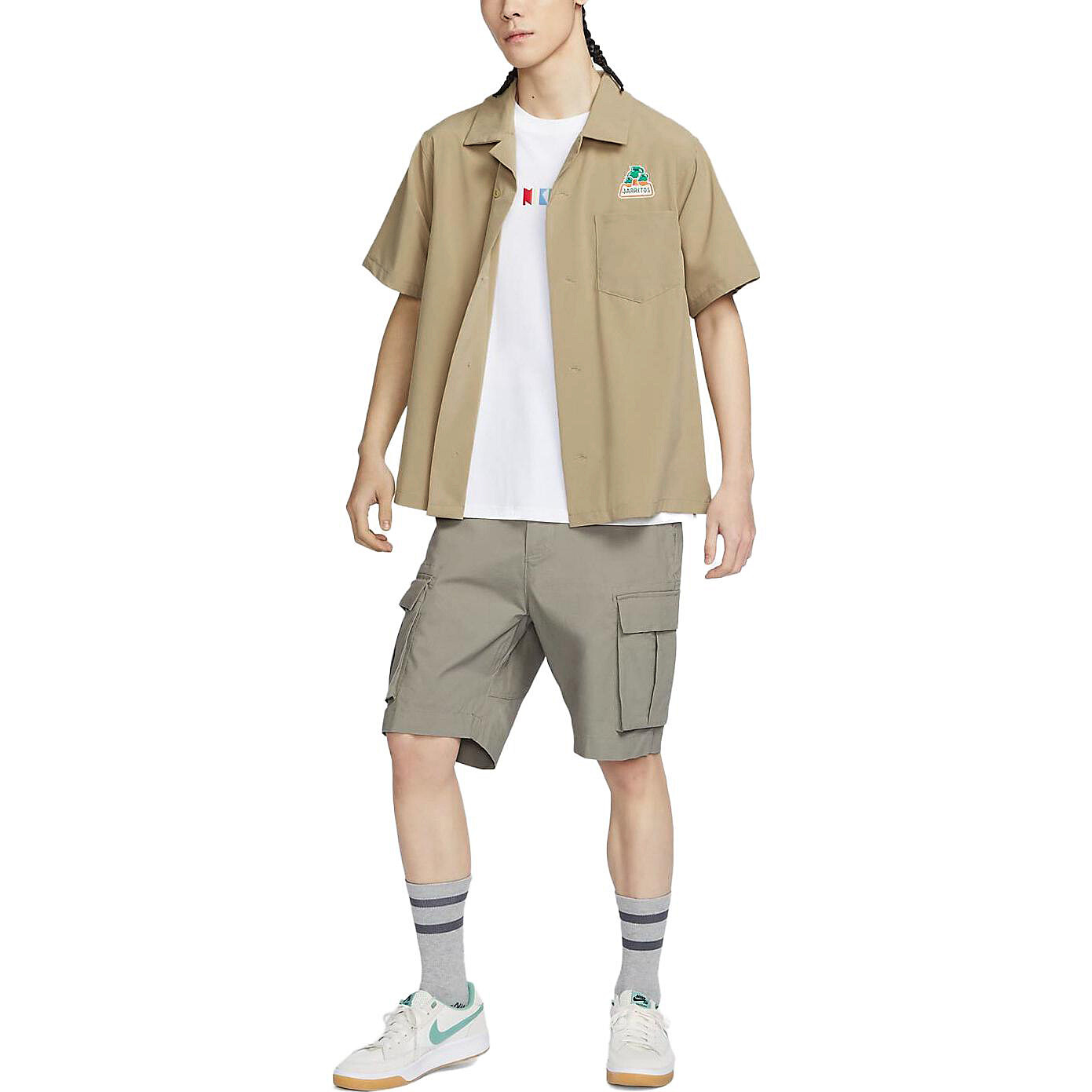 Рубашка SB X Jarritos Bowling на пуговицах, азиатские размеры Nike, хаки
Рубашка SB X Jarritos Bowling на пуговицах, азиатские размеры Nike, хаки
