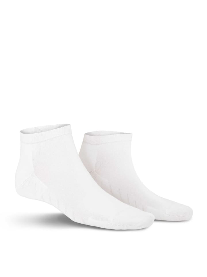 Носки-кроссовки Fresh Up с климат-контролем белого цвета Kunert
Носки-кроссовки Fresh Up с климат-контролем белого цвета Kunert