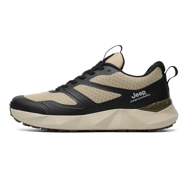 Кроссовки мужские Lifestyle Shoes Men Low-Top Jeep, черный
Кроссовки мужские Lifestyle Shoes Men Low-Top Jeep, черный