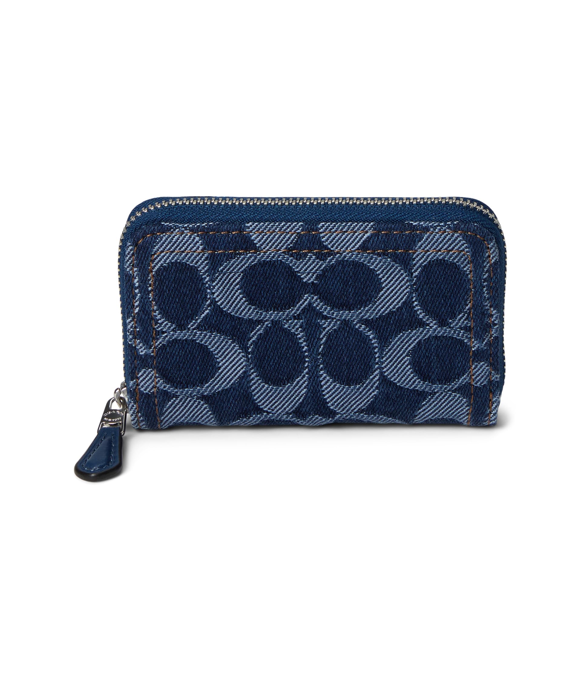 Кошелек COACH Essential Small Zip Around Card Case In Signature Denim, цвет Deep Blue Multi
Кошелек COACH Essential Small Zip Around Card Case In Signature Denim, цвет Deep Blue Multi