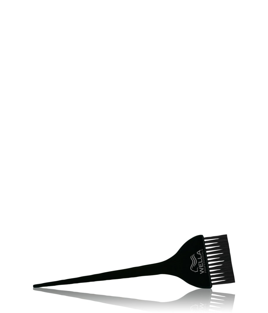 Кисть для окрашивания Wella Professionals Zubehör breit, 1 шт.
Кисть для окрашивания Wella Professionals Zubehör breit, 1 шт.