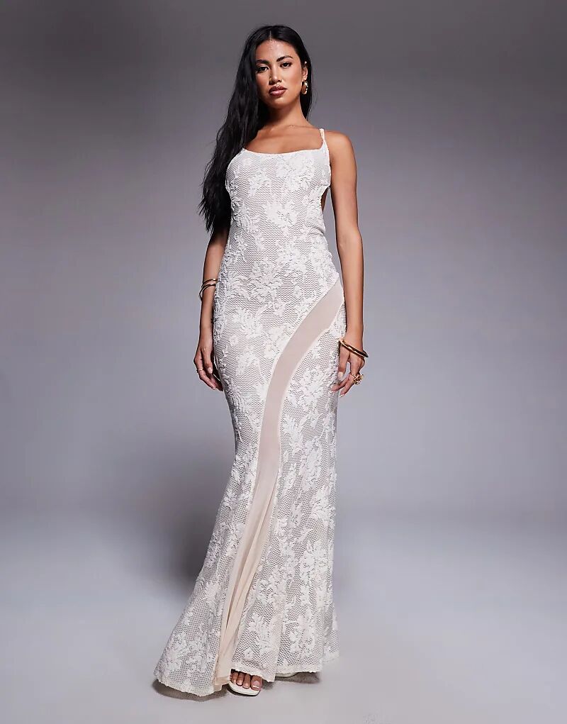 Кружевное макси-платье ASOS DESIGN с сетчатой вставкой кремового цвета
Кружевное макси-платье ASOS DESIGN с сетчатой вставкой кремового цвета