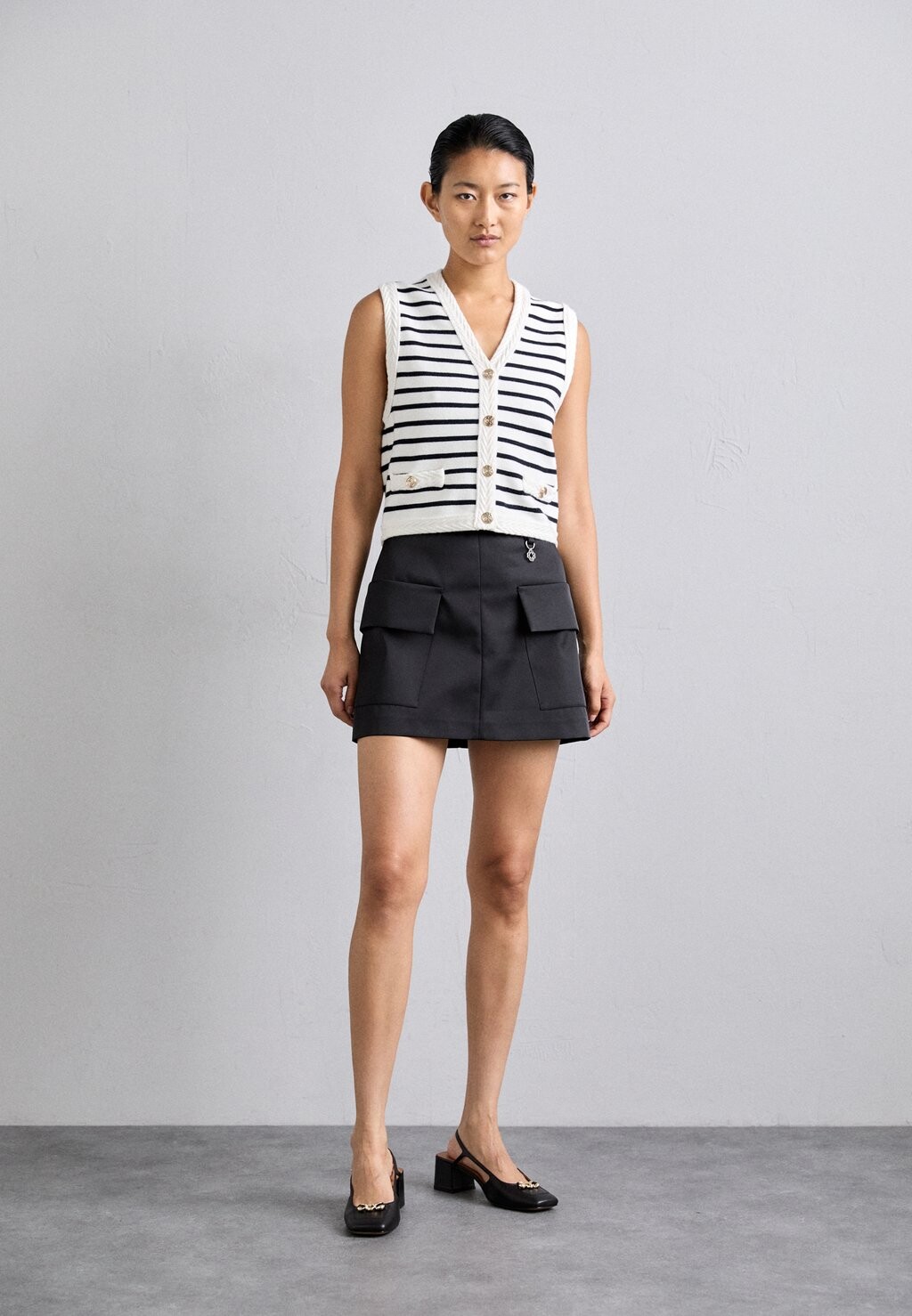 Жилет MELISSE maje, темно-синий
Жилет MELISSE maje, темно-синий