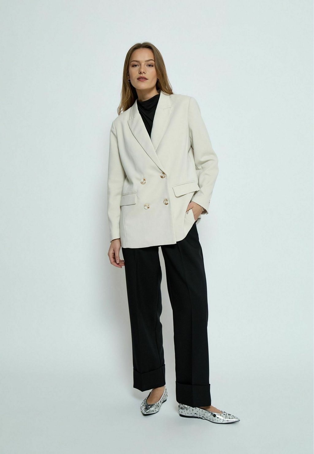 Блейзер GINETTE DOUBLE BREASTED PEPPERCORN, бежевый
Блейзер GINETTE DOUBLE BREASTED PEPPERCORN, бежевый