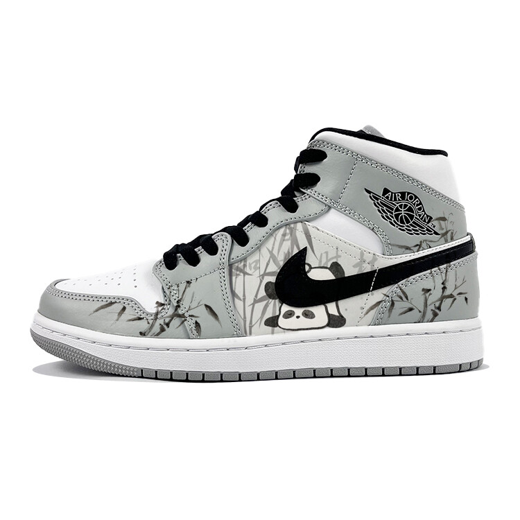 Кроссовки Air Jordan 1 Vintage Basketball Shoes Men Mid-top Gray/White/Black, серый/белый/черный
Кроссовки Air Jordan 1 Vintage Basketball Shoes Men Mid-top Gray/White/Black, серый/белый/черный