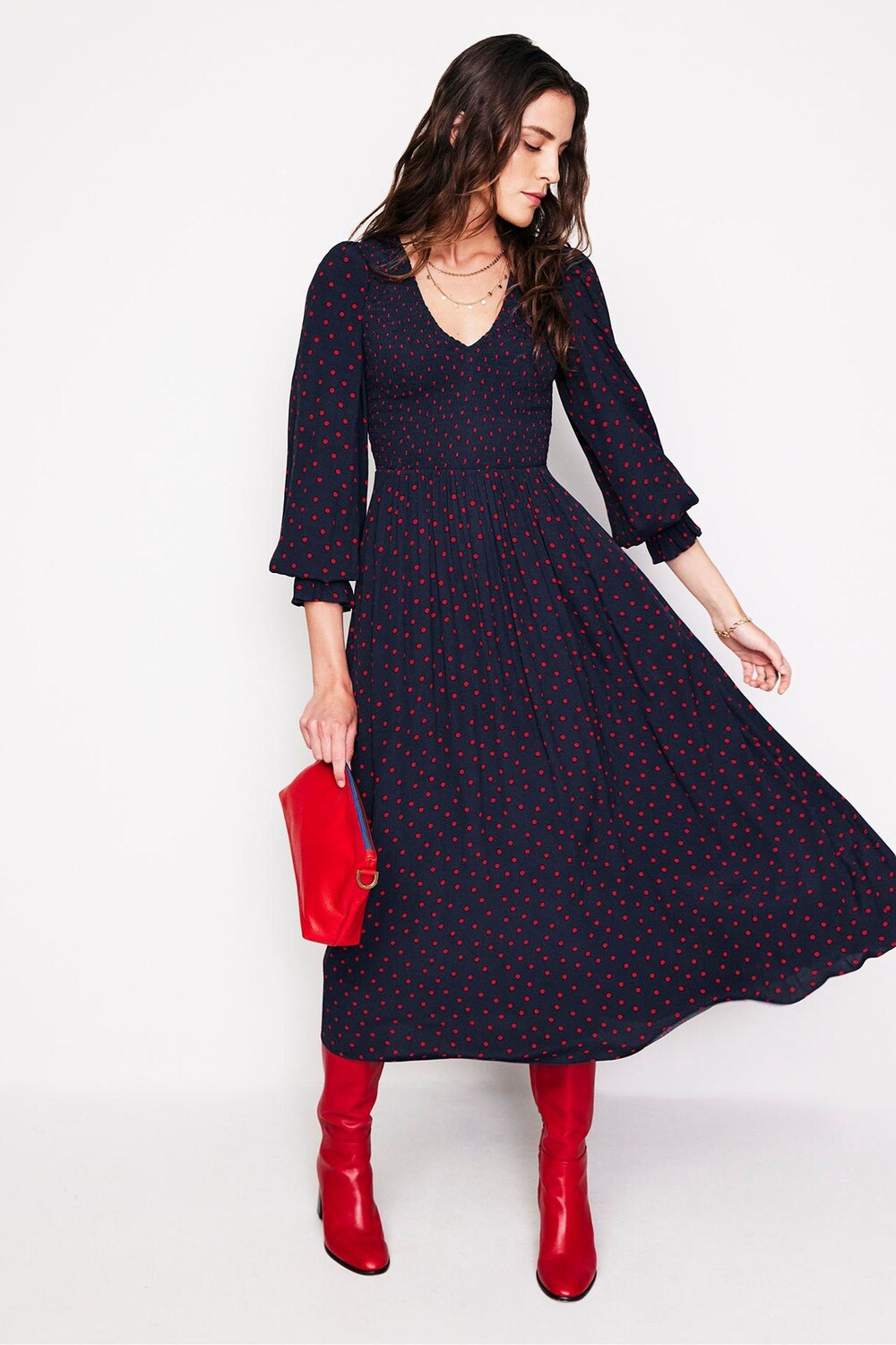 Платье миди Gemma со сборками Boden, красный
Платье миди Gemma со сборками Boden, красный