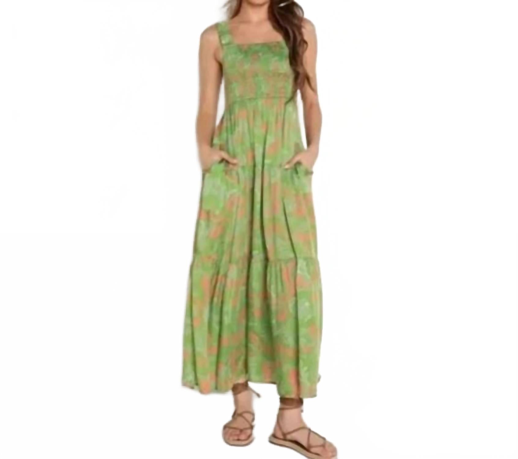 Платье макси Julia в зеленом цвете Cleobella
Платье макси Julia в зеленом цвете Cleobella
