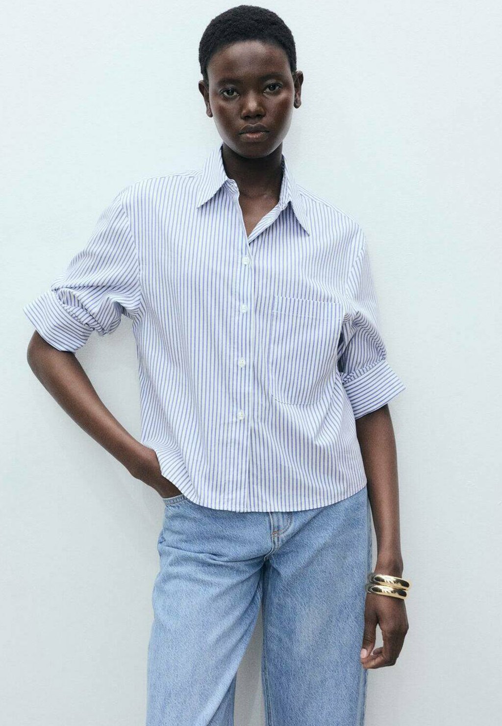 Блузка на пуговицах RUA Mango, темно-синий
Блузка на пуговицах RUA Mango, темно-синий