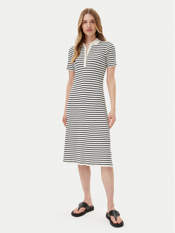 Облегающее трикотажное платье 4502085 Gant, белый
Облегающее трикотажное платье 4502085 Gant, белый